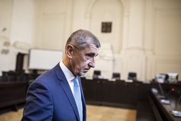 Tři možné verdikty pro Babiše, televizní předehra voleb, návrat zachránce Amazonie? audiobook, Andrea Procházková, Erik Tabery