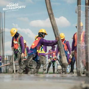 Premier Francji chce wyciąć dwa dni wolne od pracy, Mateusz Grzeszczuk