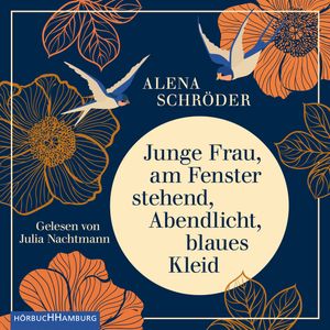 Junge Frau, am Fenster stehend, Abendlicht, blaues Kleid, Alena Schröder