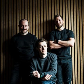 Měl Fiala odjet na dovolenou, když se blíží volby a na záda mu dýchá hyperaktivní Babiš? audiobook, Andrea Procházková, Erik Tabery