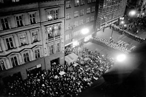 Slavíme 17. listopad dobře?, Andrea Procházková, Erik Tabery