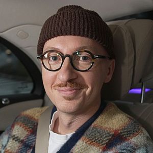 Biznes klasa. Odcinek 12. Jakub Tepper: za 12 zł zrobił obiad - sprzedał za 40 zł. Ile zarabia na czysto, Łukasz Kijek