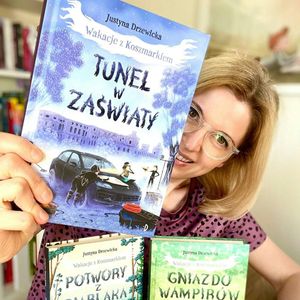 ”Wakacje z Koszmarkiem. Tunel w zaświaty”. Zwiedzamy zakątki Polski. Książki dla dzieci 9-12 lat, Anna Jankowska