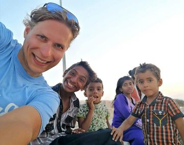 Vladimír Váchal: Cesty do Íránu, návštěva KLDR i plavba na Antarktidu audiobook, Matouš Vinš