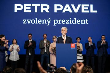 Prezident Pavel porazil Babiše o parník. Éra Klause a Zemana je u konce audiobook, Andrea Procházková, Erik Tabery