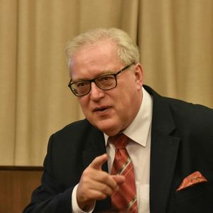 Buchara, Chiwa, Kokand. Jak Rosja Zdominowała Azję Środkową?, Mateusz Grzeszczuk