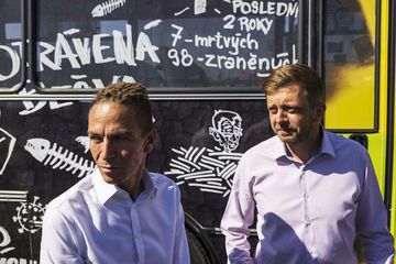 Jednoho se to dotklo, druhý z toho těží. Nakolik Pirátům uškodila koalice? audiobook, Andrea Procházková, Erik Tabery