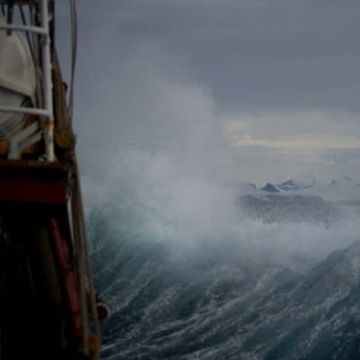 W królestwie sztormów (Mikołaj Golachowski) audiobook, Kwartalnik Przekrój