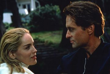 Europoslanci o únosech ukrajinských dětí, Pavel v Bruselu, Základní instinkt znovu v kinech audiobook, Andrea Procházková, Erik Tabery