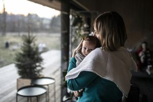 Začala kulturní bitva o náhradní matky. Zakáže Česko surogaci?, Andrea Procházková, Erik Tabery