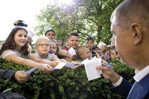 Koho podle průzkumu volí mladí? Toho, kdo má TikTok, Andrea Procházková, Erik Tabery