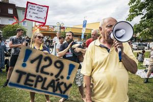 Babiš mezi svými příznivci rozdmýchává agresivitu. Jak pokračuje jeho kampaň?, Andrea Procházková, Erik Tabery