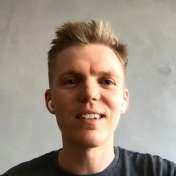 Lukáš Konečný: Řízení rodinných financí a investic na volné noze audiobook, Robert Vlach