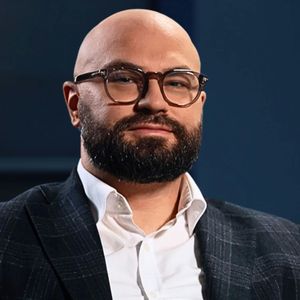 Karol Wasilewski - Turcja rozgrywa Rosję, Patrycjusz Wyżga