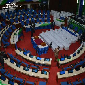 Sierra Leone zakazuje małżeństw dzieci | Komentarz w Podróży, Mateusz Grzeszczuk