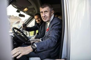 Nejsem si jistá, že se Babiš chce stát prezidentem, Andrea Procházková, Erik Tabery