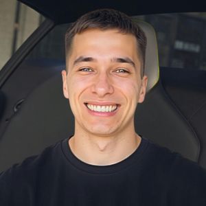 Biznes Klasa Young - Friz, Łukasz Kijek