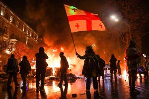 EU může pomoct Gruzii sankcemi. Nejspíš by je však zablokoval Orbán, Andrea Procházková, Erik Tabery