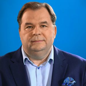 Sebastian Mikosz - "Chopin" pęka w szwach. Tracimy pieniądze, Patrycjusz Wyżga