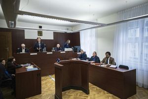 Nekladly dostatečný odpor. Kde začíná znásilnění z pohledu českého práva?, Andrea Procházková, Erik Tabery