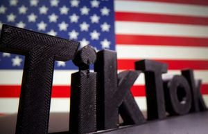 Proč TikTok vyzrál na konkurenci a děsí rodiče i tajné služby, Andrea Procházková, Erik Tabery