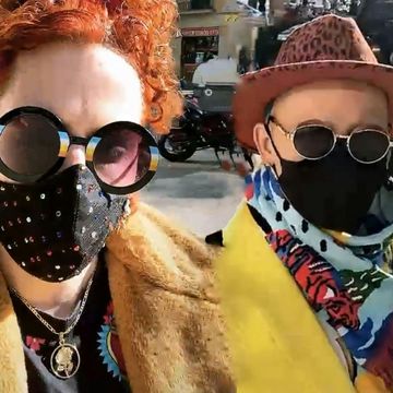 O aferze z kostkami do toalety, zaginionym telewizorze oraz zafarbowanych ręcznikach audiobook, Vogule Poland