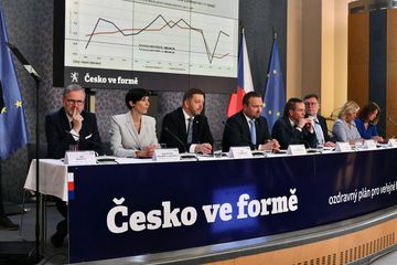 Čím hůř pro noviny, tím lépe pro politiky? Vláda ohrožuje mediální scénu audiobook, Andrea Procházková, Erik Tabery