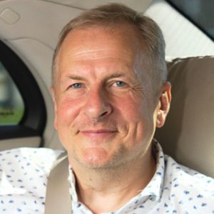 Biznes Klasa. Odcinek 44. Przemek Żebrowski - Zarabiał 75 tys. dol. rzucił pracę i zbudował firmę w Polsce, Łukasz Kijek