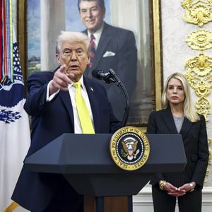 Trump Ameriku proměnil a Evropa si musí zvyknout. I když demokraté zvítězí, nic nebude jako dřív, Andrea Procházková, Erik Tabery