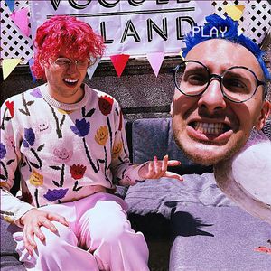 Zapominalski roast, Vogule Poland