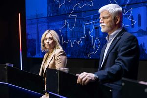 Efekt Schwarzenberg nenastane, finalisté jsou jasní. Začíná hra, kdo vydrží neútočit na konkurenty, Andrea Procházková, Erik Tabery