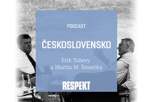 Ficova vláda doma pouští hrůzu. Ale za hranicemi se kvůli penězům krotí, Andrea Procházková, Erik Tabery